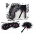 /products/kit-caricias-plumero-y-mascara-/